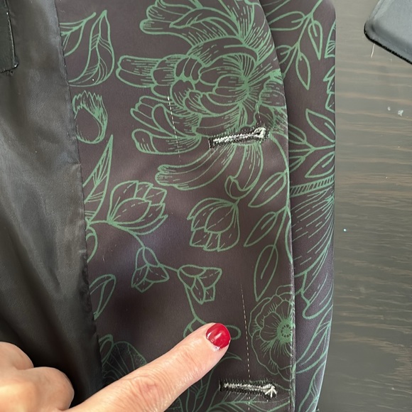 Bolongaro Trevor Skinny Fit Blazer  Black with green Florals  Size 38 - Picture 9 of 10